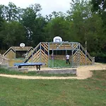 Kamp alanı Zecamping 4 Etoiles Familial Espace Aquatique Familial Bien-etre Salles (Lot-et-Garonne)
