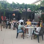 Zecamping 4 Etoiles Familial Espace Aquatique Familial Bien-etre Kamp alanı