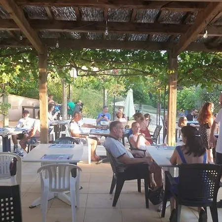 Zecamping 4 Etoiles Familial Espace Aquatique Familial Bien-etre 4*